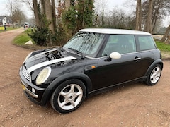 MINI Cooper - 1.6 Pepper