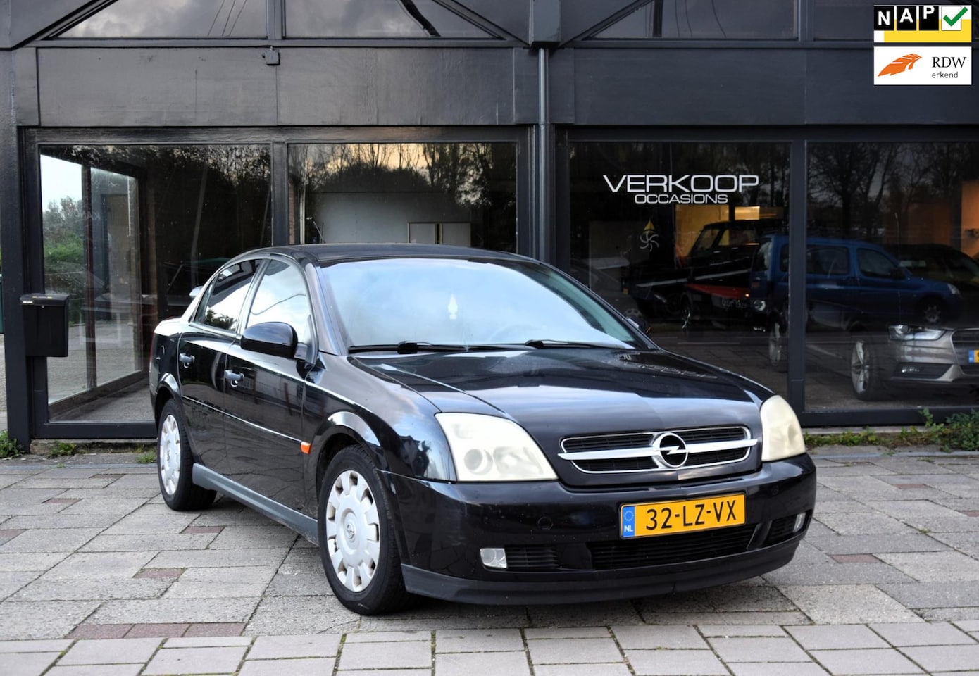Opel Vectra - 1.8-16V Comfort 1.8-16V Comfort - AutoWereld.nl