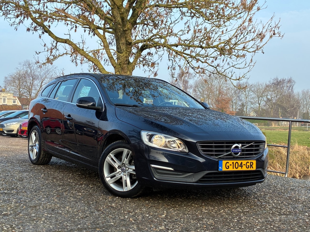 Volvo V60 - 2.0 D2 Summum | Clima + Cruise + Navi nu € 6.975,-!!! - AutoWereld.nl