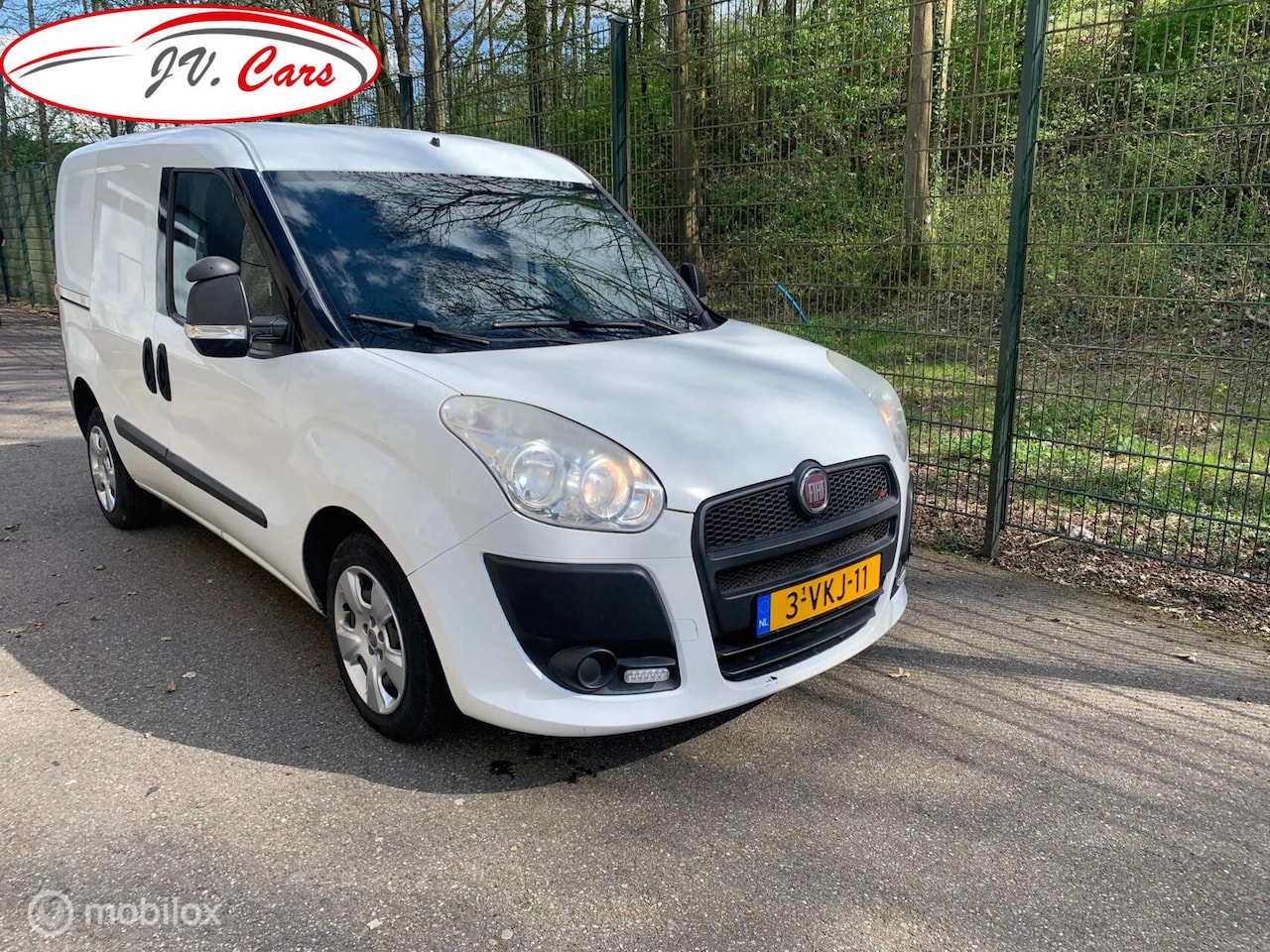 Fiat Doblò Cargo - 1.3 MJ L1H1 1.3 MJ L1H1 - AutoWereld.nl