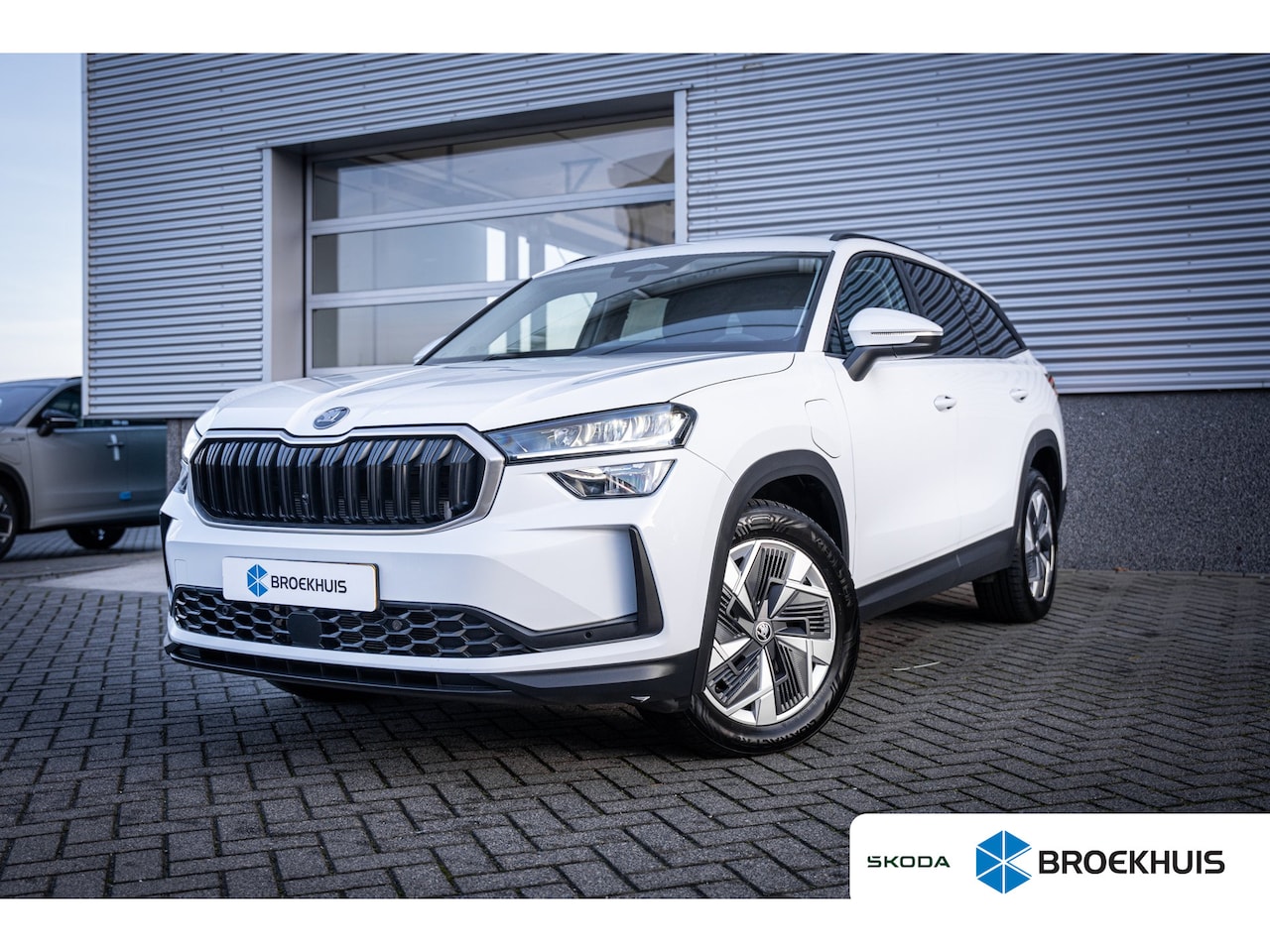 Skoda Kodiaq - 1.5 TSI PHEV Business Edition | Extra getint glas | Trekhaak uitklapbaar | Volledig digita - AutoWereld.nl