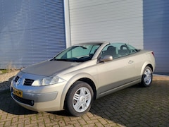 Renault Mégane coupé cabriolet - 1.6-16V APK verlopen