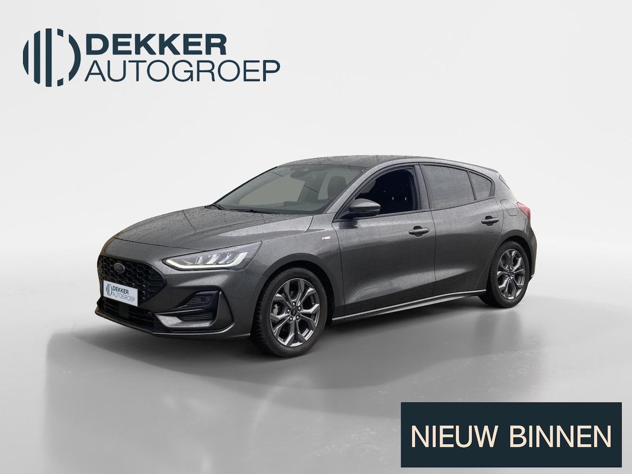 Ford Focus - 1.0 EcoBoost Hybrid 125 pk ST Line 5-deurs Navigatie - Apple Carplay/ |Android  Auto- Wint - AutoWereld.nl