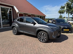 Toyota Yaris Cross - 1.5 HYBRID 130 PK DYNAMIC AUTOMAAT Nieuw LUXE UITVOERING