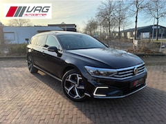 Volkswagen Passat - 1.4 TSI GTE Hybride, Pano, Trekhaak, 360° Camera, Leder