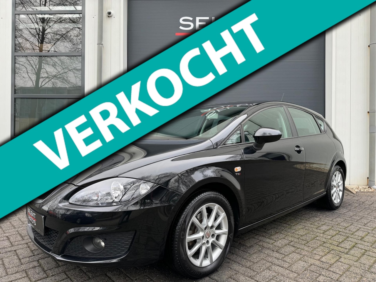 SEAT Leon - 1.2 TSI Ecomotive Style 105 Pk Cruise/Climate/Bluetooth/USB/AUX/Elekt Ramen/Elekt Spiegels - AutoWereld.nl