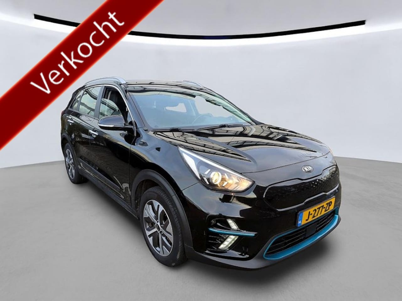Kia e-Niro - DynamicLine 64 kWh 3 fase SOH 100% Leer/stof bekl. | Camera | Warmtepomp | LED | LMV | NL - AutoWereld.nl