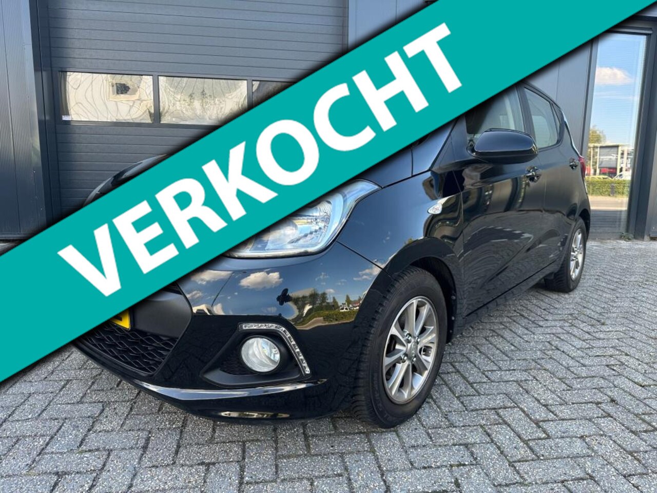 Hyundai i10 - 1.0i i-Motion Premium 1.0i i-Motion Premium, Cruise, Stoel & Stuurverw, Bluetooth - AutoWereld.nl