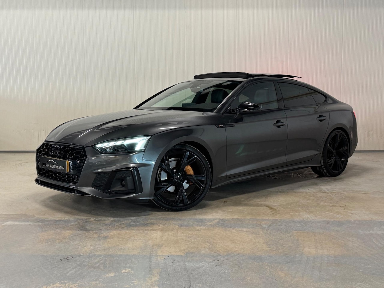 Audi A5 Sportback - 40 TFSI quattro S edition Competition | NAP | FACELIFT | PANO | 3x S-LINE - AutoWereld.nl