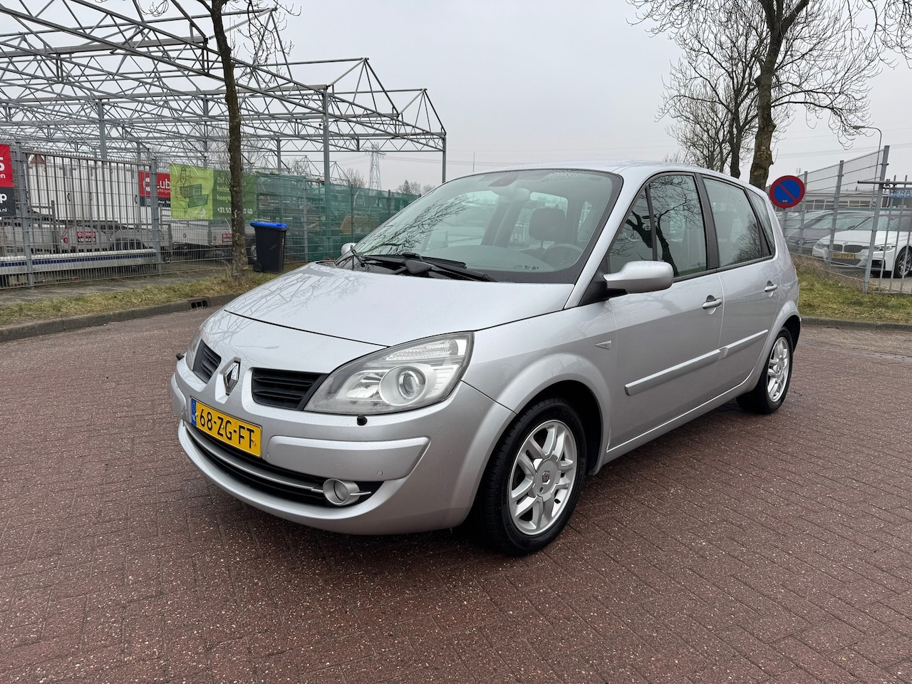 Renault Scénic - 1.6-16V Tech Line 1.6-16V Tech Line - AutoWereld.nl