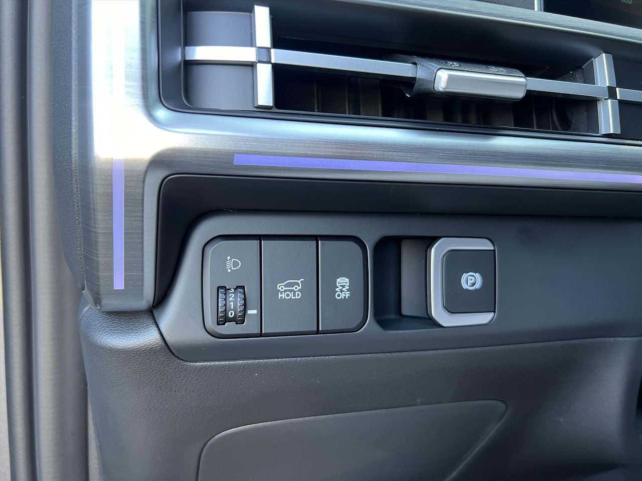 Hyundai Santa Fe - New 1.6 T-GDi HEV 215pk Aut 2WD 7pl - AutoWereld.nl