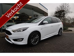 Ford Focus Wagon - 1.0 125PK ST-Line WAGON ALL-SEASON I TREKHAAK