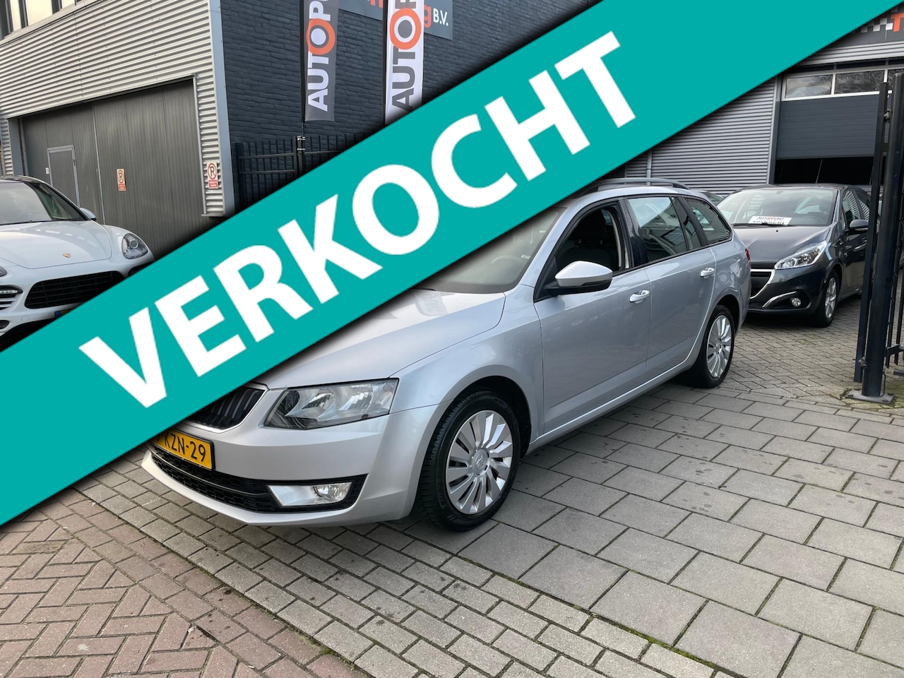 Skoda Octavia Combi - 1.2 TSI Greentech Ambition 2e Eigenaar! Airco NAP APK - AutoWereld.nl