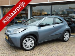 Toyota Aygo X - 1.0 VVT-i MT Play