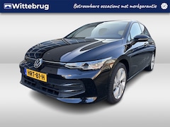Volkswagen Golf - 1.5 eHybrid 204 pk Life Edition Comfort DSG Automaat App-Connect Wireless / Achteruitrijca