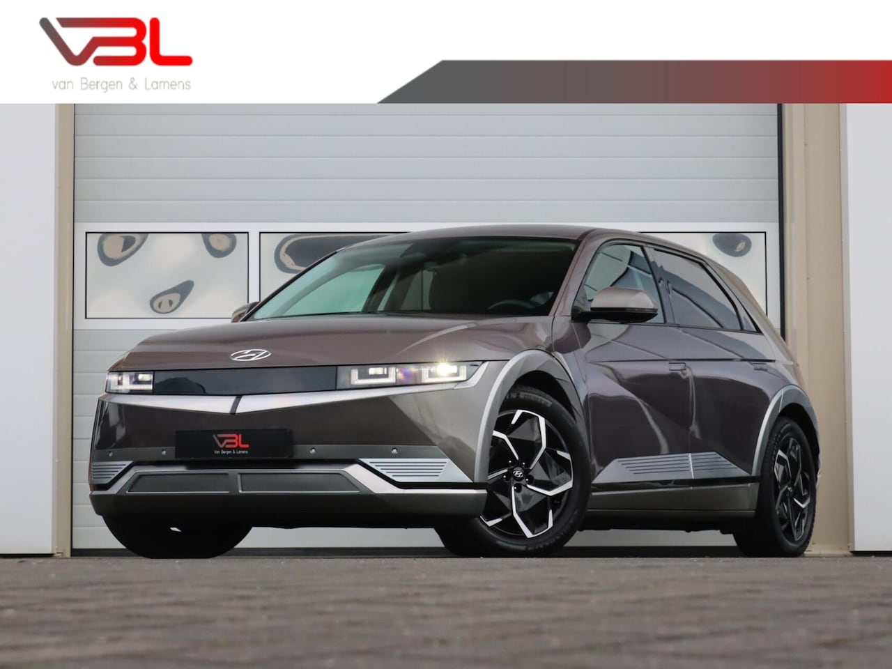 Hyundai IONIQ 5 - Lounge 73kWh | Afneembare trekhaak - AutoWereld.nl