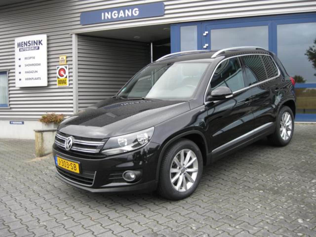 Volkswagen Tiguan - 1.4 TSI 122pk BlueMotion Technology Sport &amp; Style - AutoWereld.nl