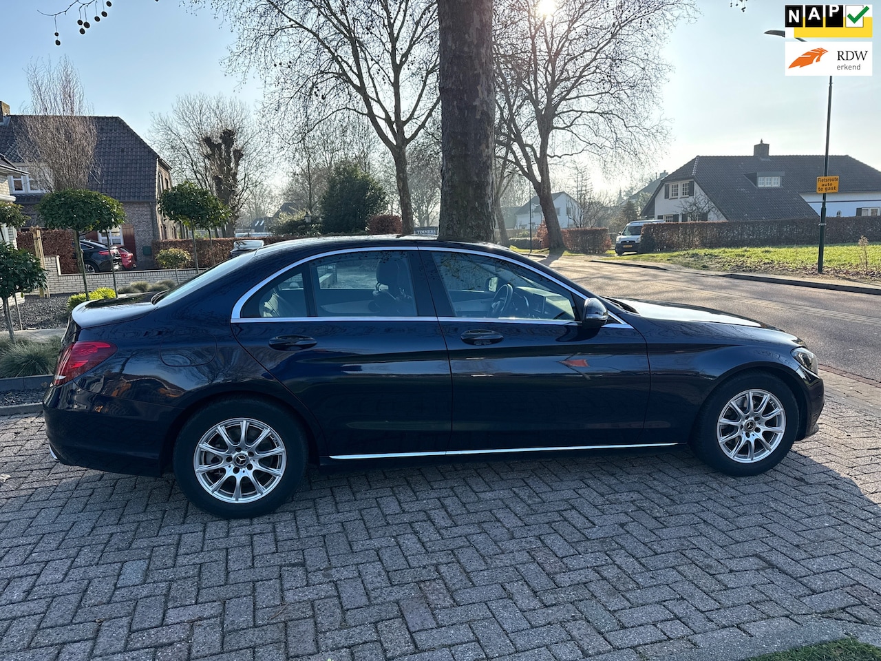 Mercedes-Benz C-klasse - 180 Business Solution automaat - AutoWereld.nl
