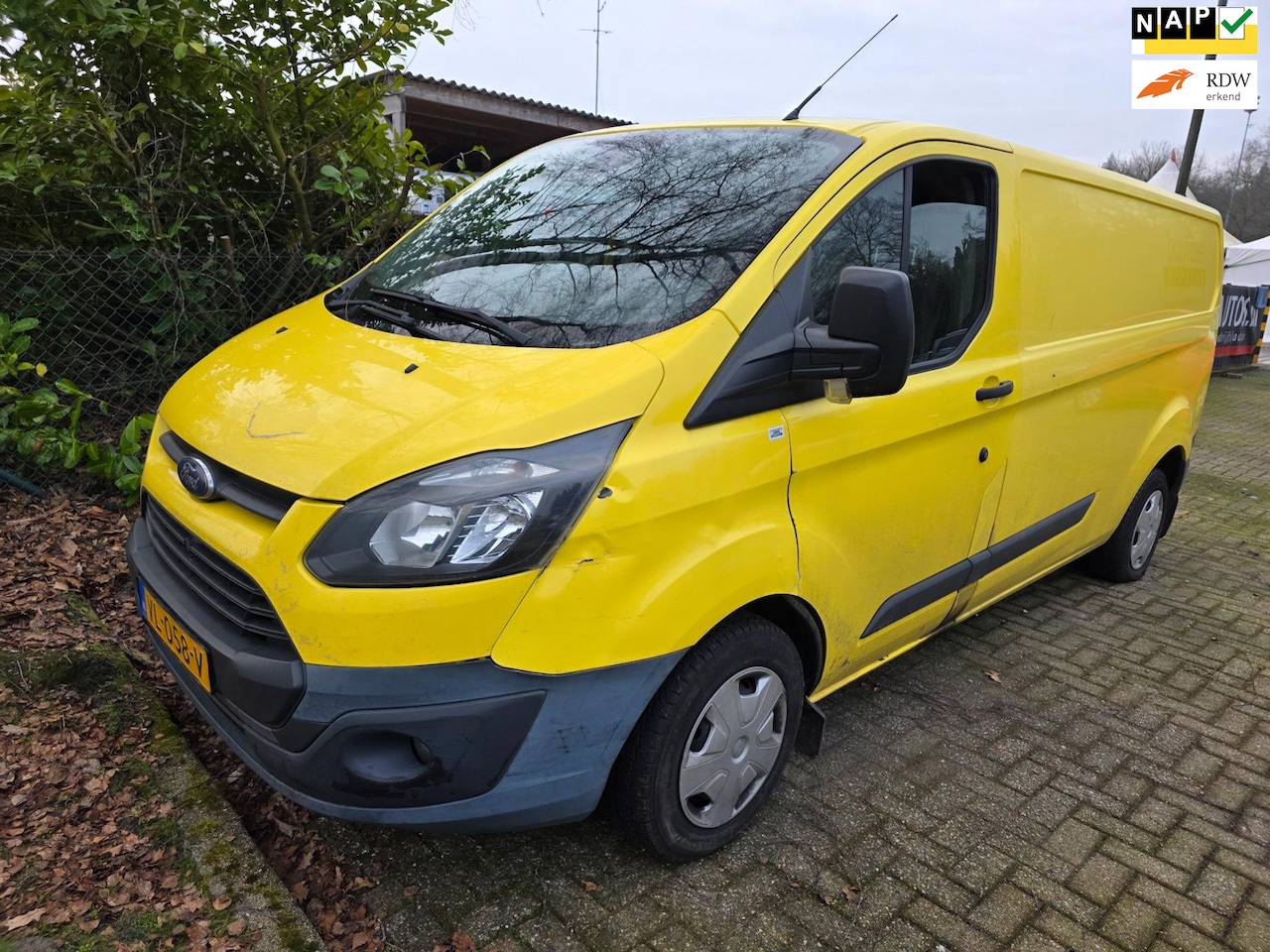 Ford Transit Custom - 290 2.2 TDCI L2H1 (TIK IN MOTOR) - AutoWereld.nl