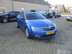 Skoda Octavia - 1.4 TSI Grt Eleg Bns Aut REST BPM 325 EURO