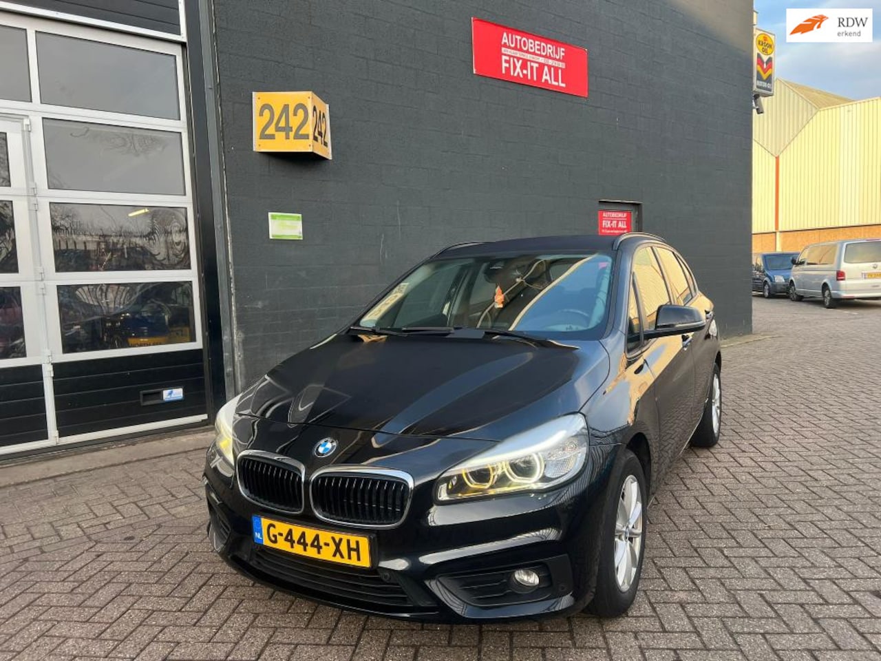 BMW 2-serie Active Tourer - 218i Executive 218i Executive - AutoWereld.nl
