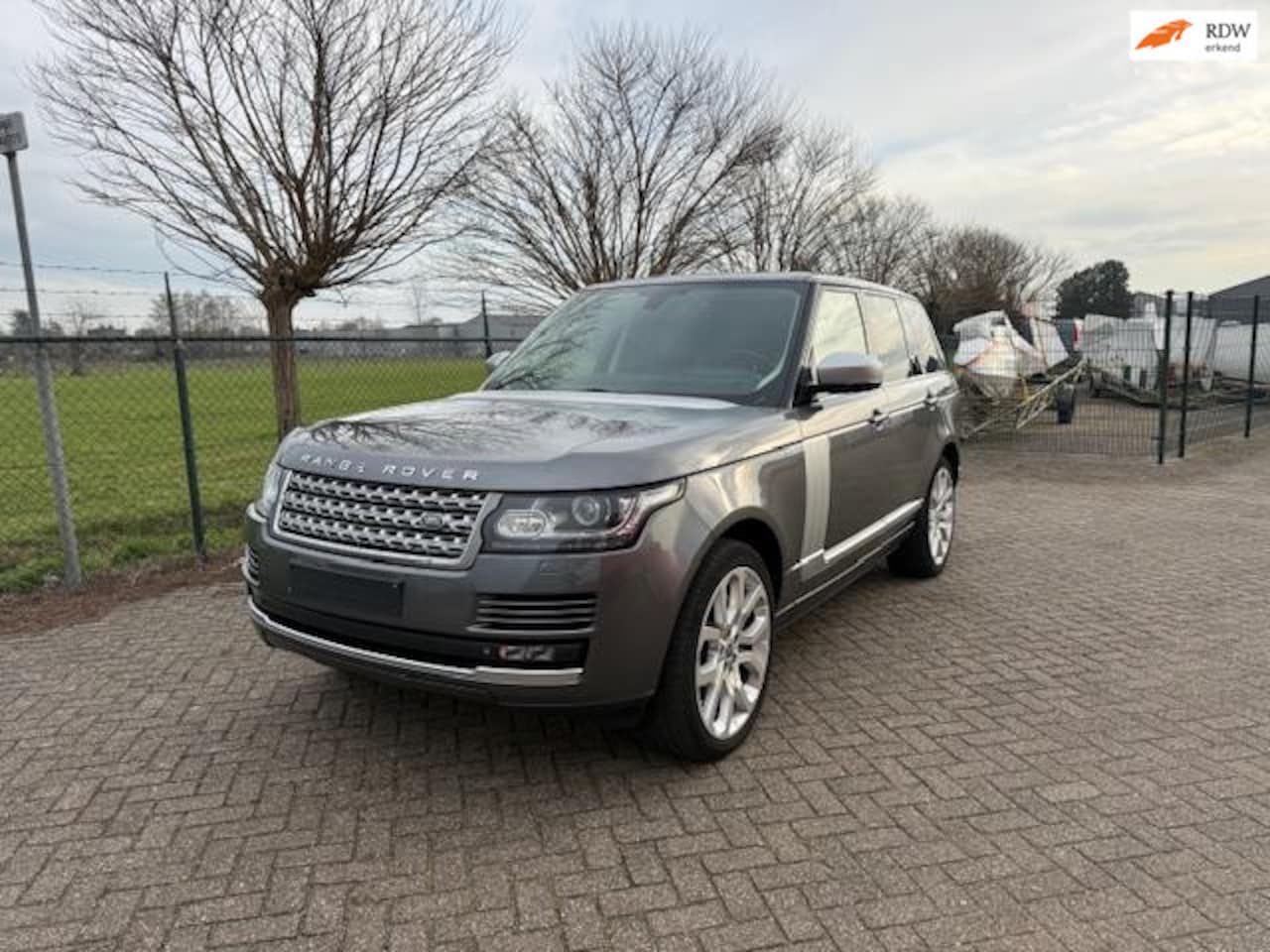 Land Rover Range Rover - 4.4 SDV8 Vogue 4.4 SDV8 Vogue - AutoWereld.nl