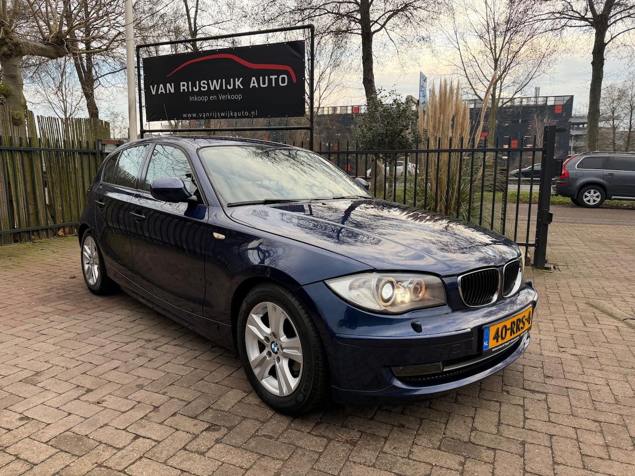 BMW 1-serie - 116i Business Line Ultimate Edition Nav Xenon Leder - AutoWereld.nl