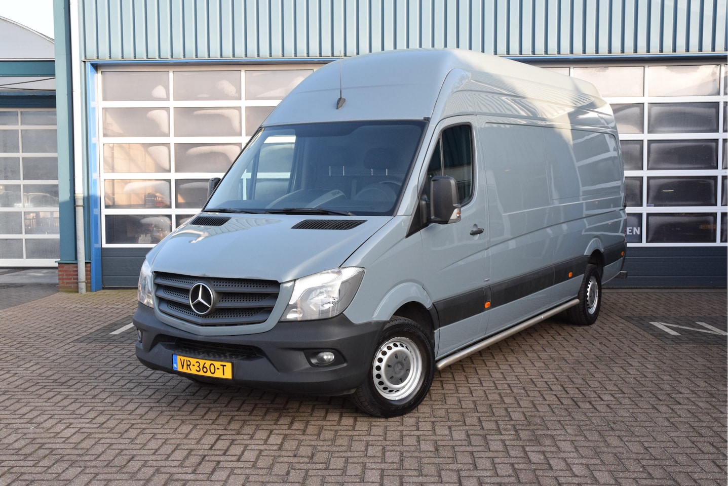 Mercedes-Benz Sprinter - 416 2.2 BlueTEC 432 3L 3H Eerste eigenaar - AutoWereld.nl