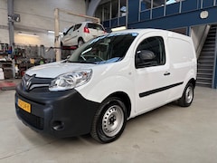 Renault Kangoo - 1.5 Energy dCi Comfort | Uniek 22.000 KM Navigatie | Airco | parkeersensoren | Trekhaak |