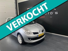 Renault Clio - 1.2-16V Special Line