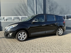 Renault Grand Scénic - 1.4 TCe Express. 7p