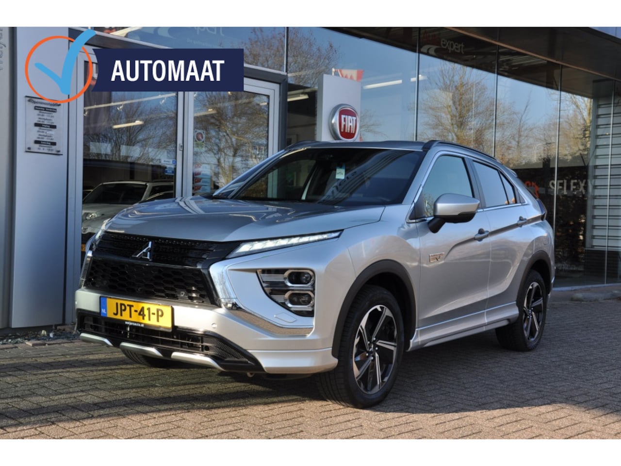 Mitsubishi Eclipse Cross - 2.4 PHEV Intense Camera - AutoWereld.nl