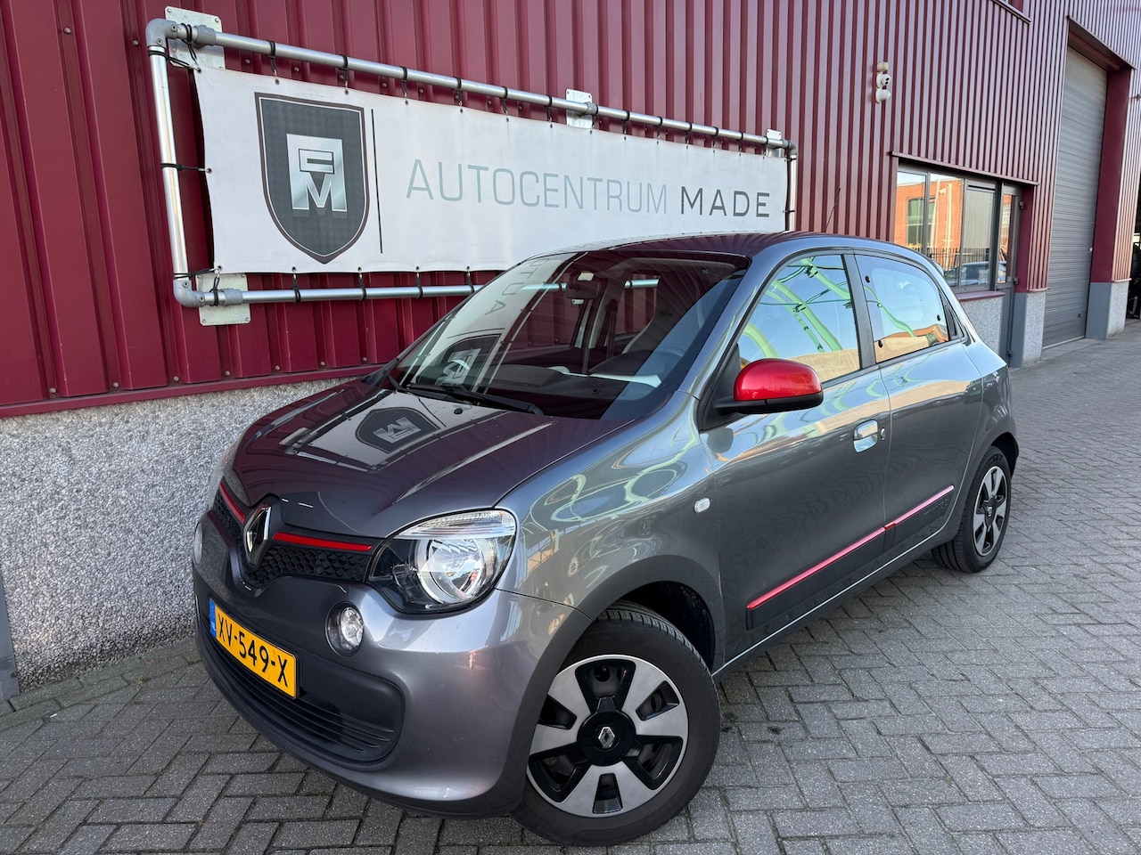 Renault Twingo - 1.0 SCe Collection // 130 DKM NAP // Airco // Cruise control - AutoWereld.nl
