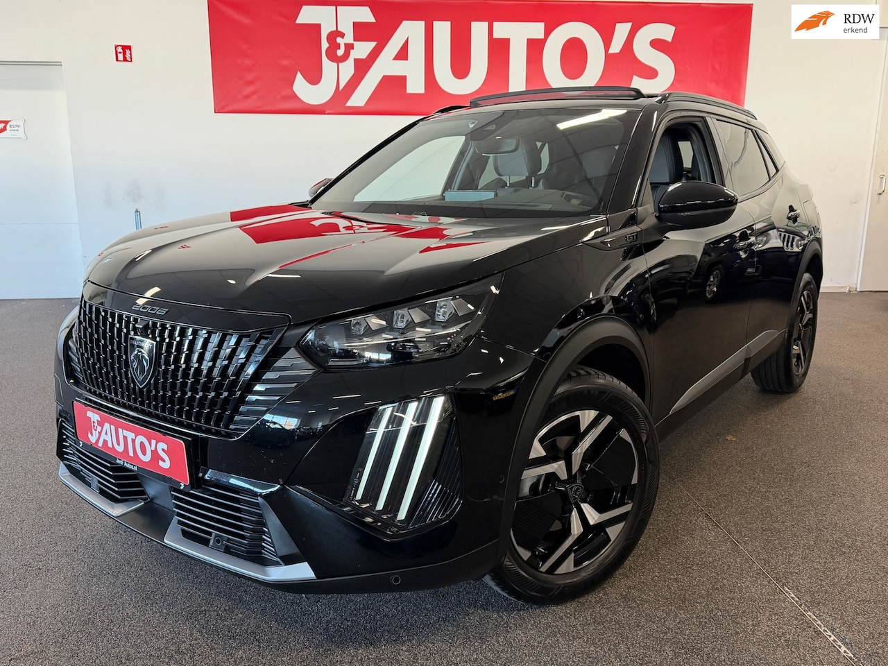 Peugeot 2008 - 1.2 PureTech 130 GT 1.2 PureTech 130 GT, PANORAMADAK, LEER, NAVIGATIE, CRUISE - AutoWereld.nl