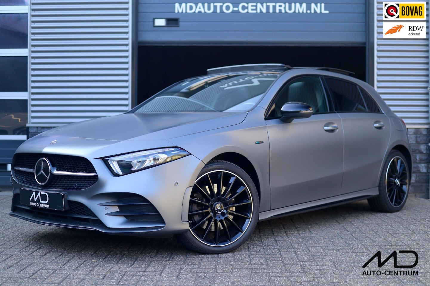 Mercedes-Benz A-klasse - 250 e AMG| Matgrijs| Pano| HUD| Camera - AutoWereld.nl