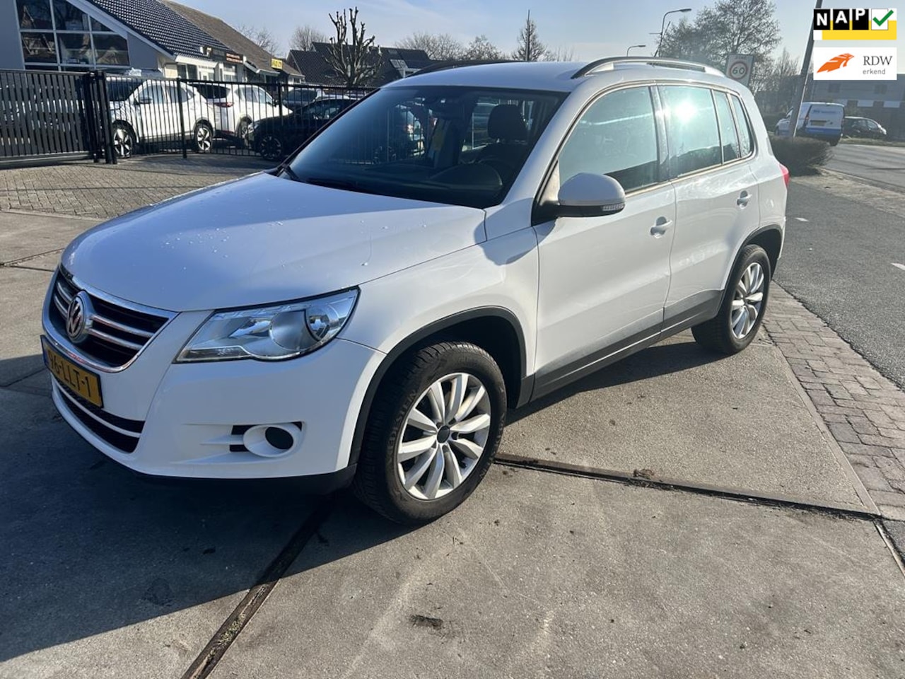 Volkswagen Tiguan - 1.4 TSI Comfort&Design 2010! CLIMA! NAVI! - AutoWereld.nl