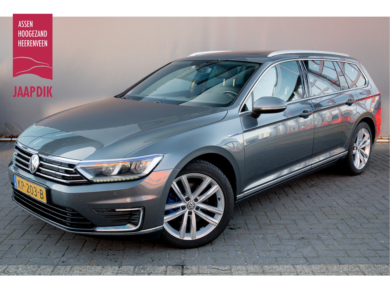 Volkswagen Passat Variant - 1.4 TSI GTE Highline AUTOMAAT | NIEUW BINNEN! - AutoWereld.nl