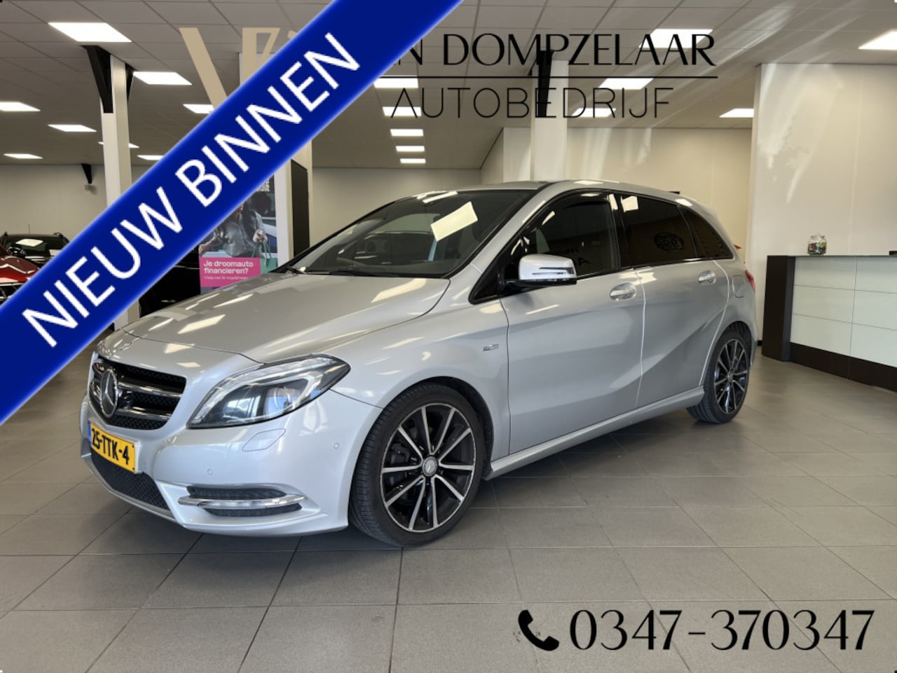 Mercedes-Benz B-klasse - 180 Ambition / AUTOMAAT / LEDER / CAMERA / NAVI / 18"INCH. / - AutoWereld.nl