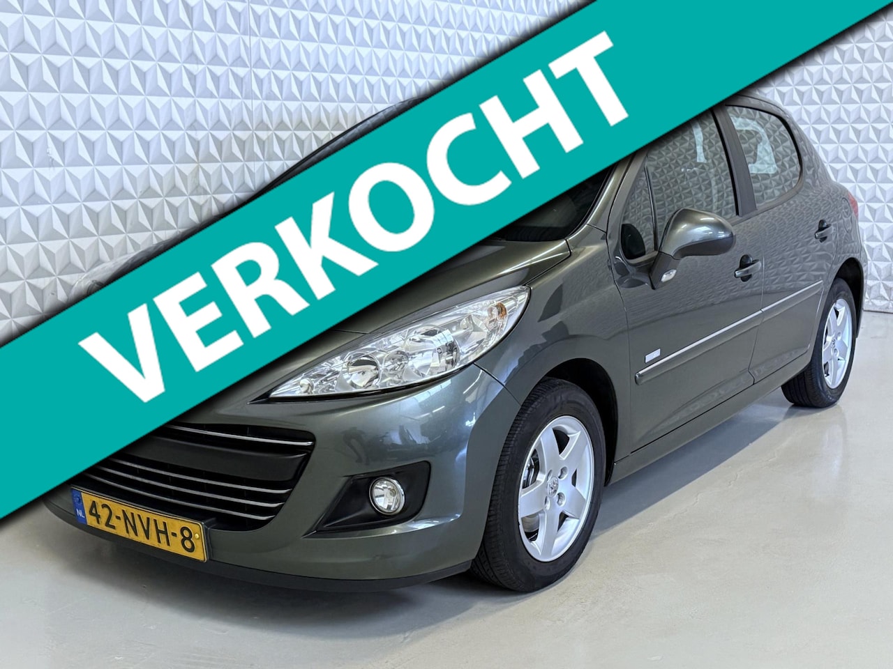 Peugeot 207 - 1.4 VTi Millesim 200 Airco/Cruise 158000km(2010) - AutoWereld.nl