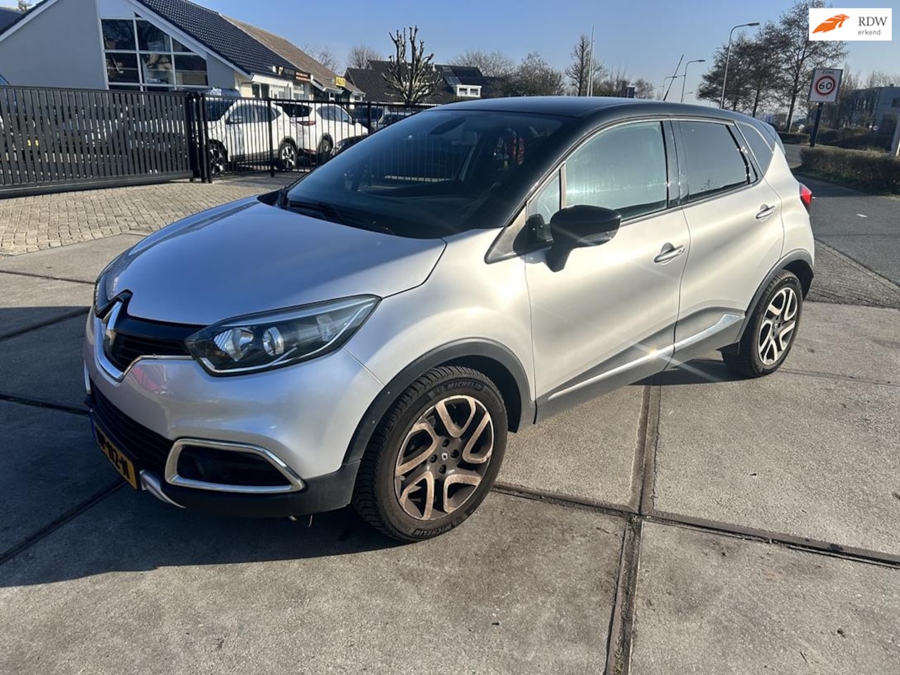 Renault Captur - 1.5 dCi Xmod 2016! NAVI CAMERA CLIMA! - AutoWereld.nl