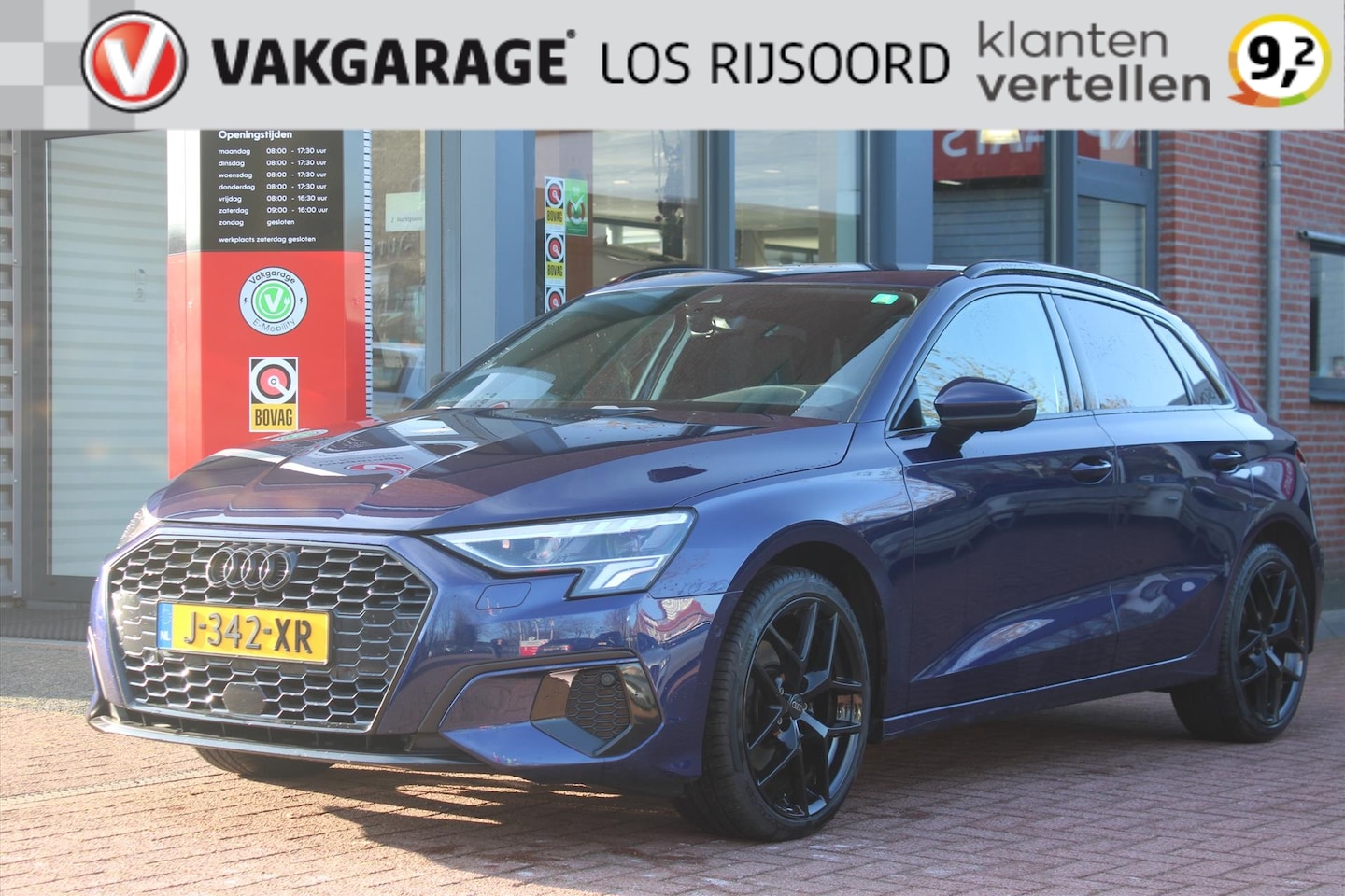 Audi A3 Sportback - 35 TFSI *Business*| Carplay | Cruise & Climate Control | Stoelverwarming | Camera | Naviga - AutoWereld.nl