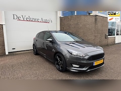 Ford Focus - 1.5 ST-Line |Camera|Carplay&Android|Cruise|Recaro