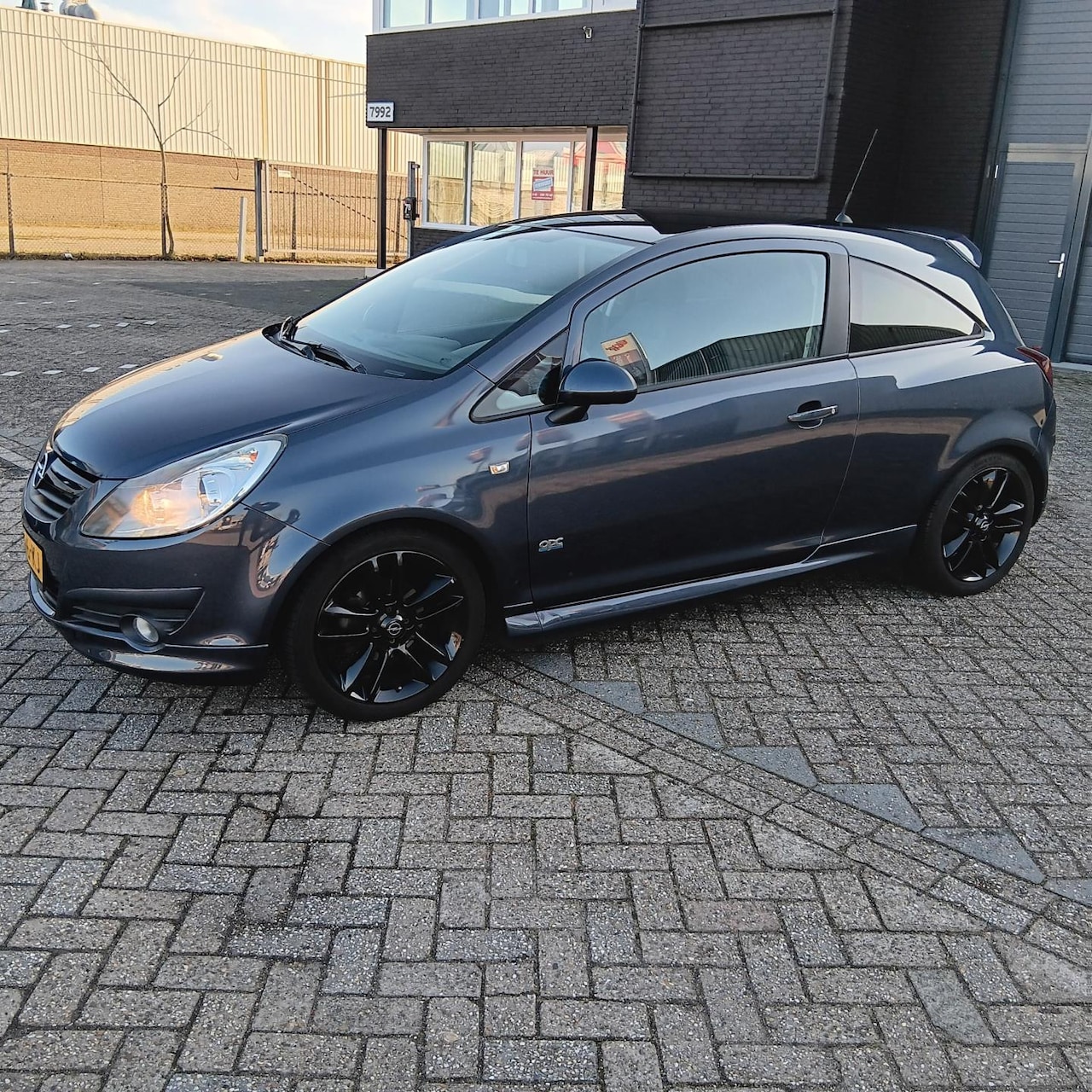 Opel Corsa - 1.4-16V Edition 1.4-16V Edition - AutoWereld.nl