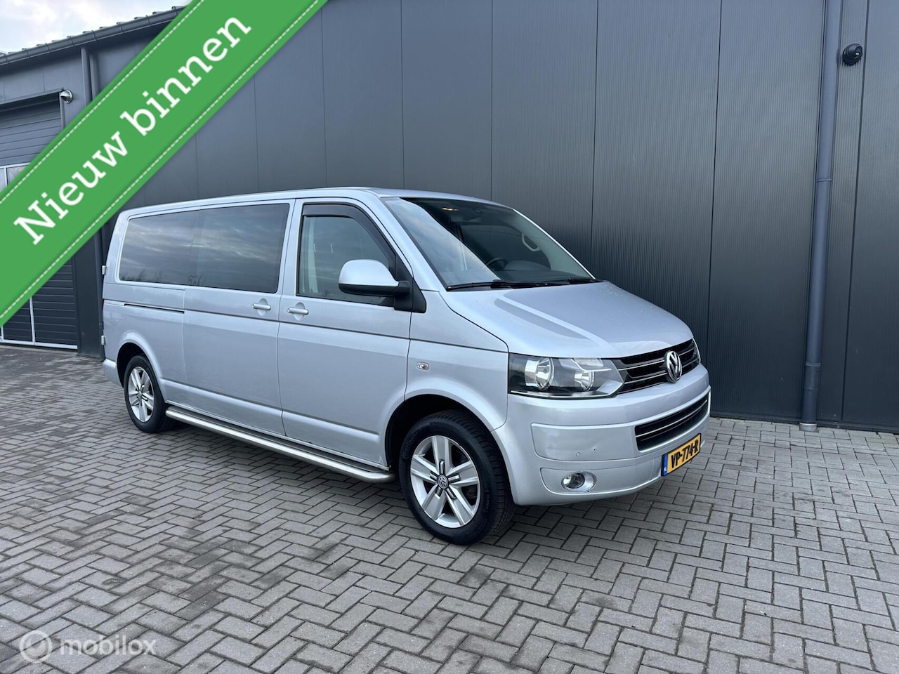 Volkswagen Transporter - 2.0 TDI L2H1 T-Edition Automaat! - AutoWereld.nl