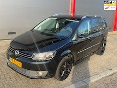 Volkswagen Touran - 1.4 TSI Highline DSG | Automaat | 5zits | Navi