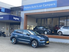 Lynk & Co 01 - 1.5 / panoramadak / 360 graden camera / memory seats