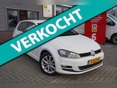 Volkswagen Golf - 1.2 TSI Highline / Camera / Climate control / Cruise control / Bluetooth / Navi / NAP