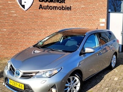 Toyota Auris Touring Sports - 1.8 Hybrid, Panorama, Camera, Trekhaak (1e eigenaar NL NAP)