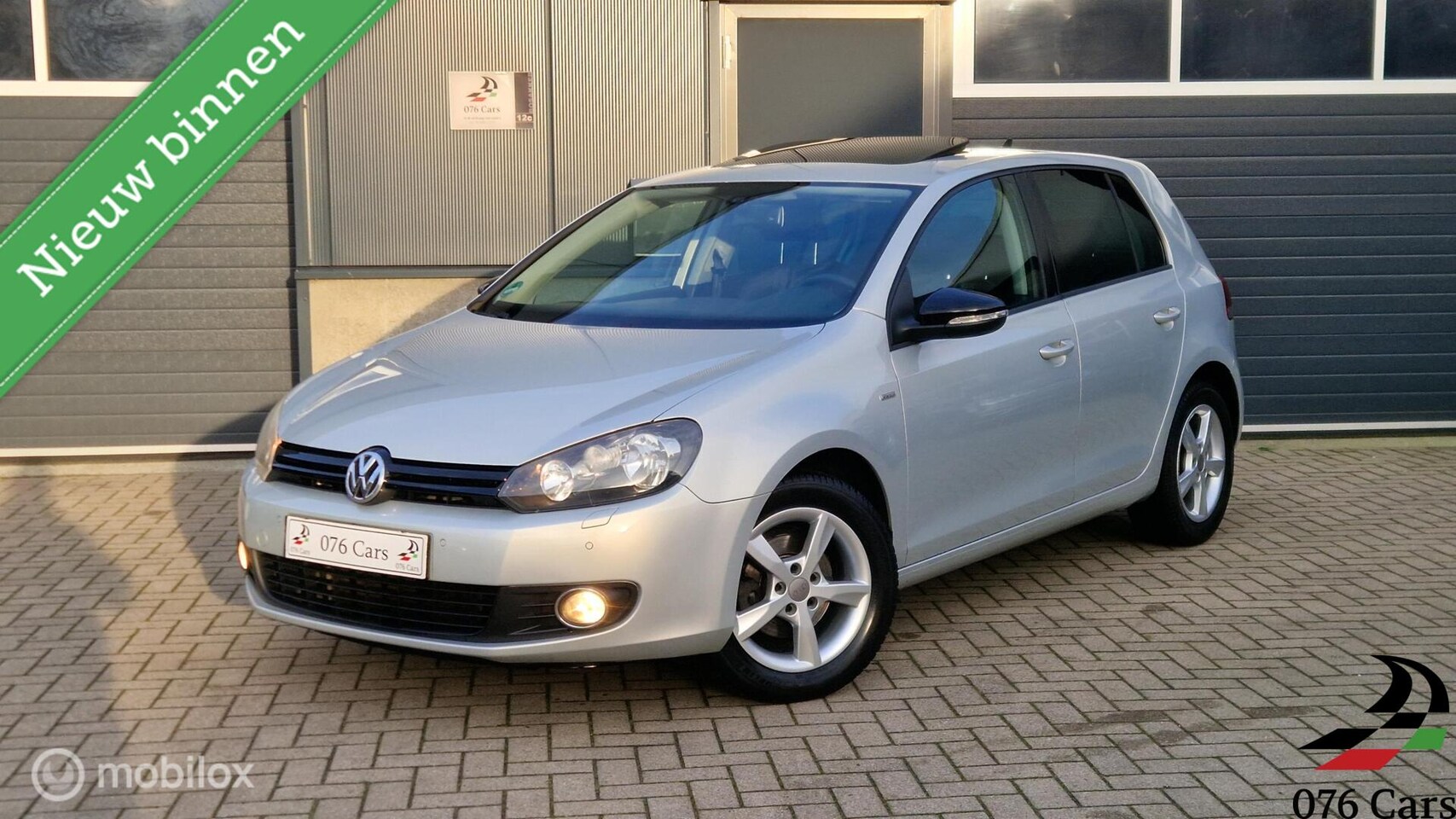 Volkswagen Golf - 1.2 TSI Match / SCHUIFDAK / 99DKM / ZEER NETTE AUTO / - AutoWereld.nl