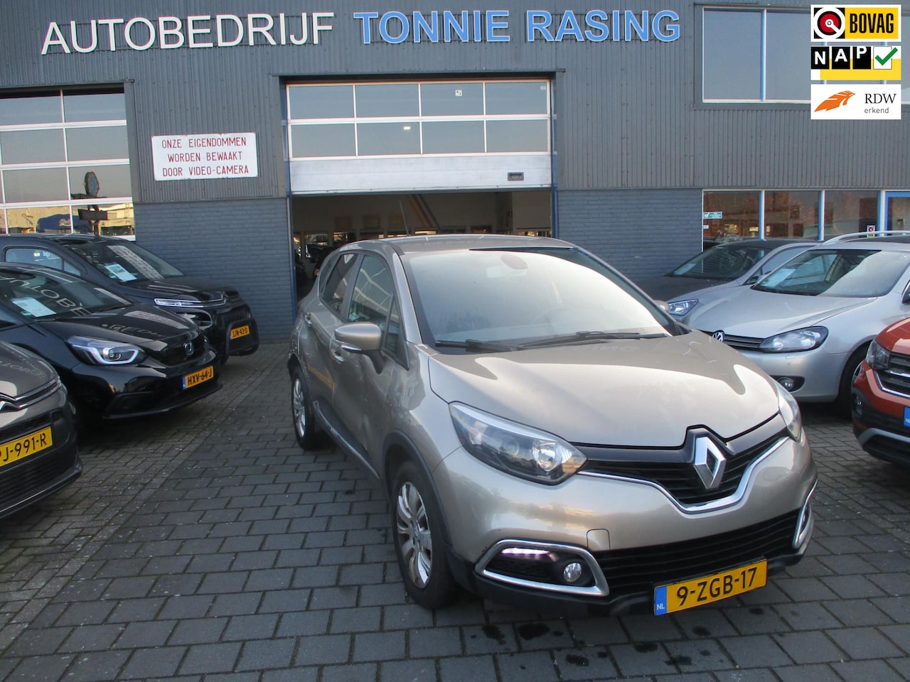 Renault Captur - 1.5 dCi Expression 1.5 dCi Expression - AutoWereld.nl